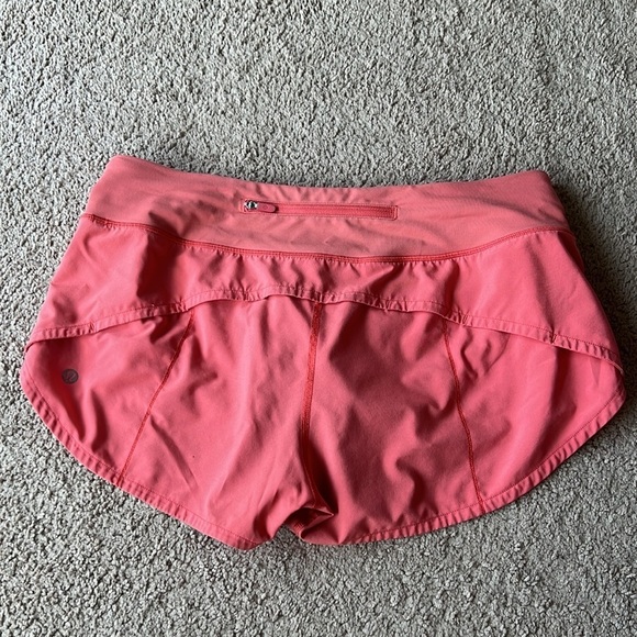 Lululemon Speed Up Short 2.5" Vermillion Pink - Picture 5 of 11